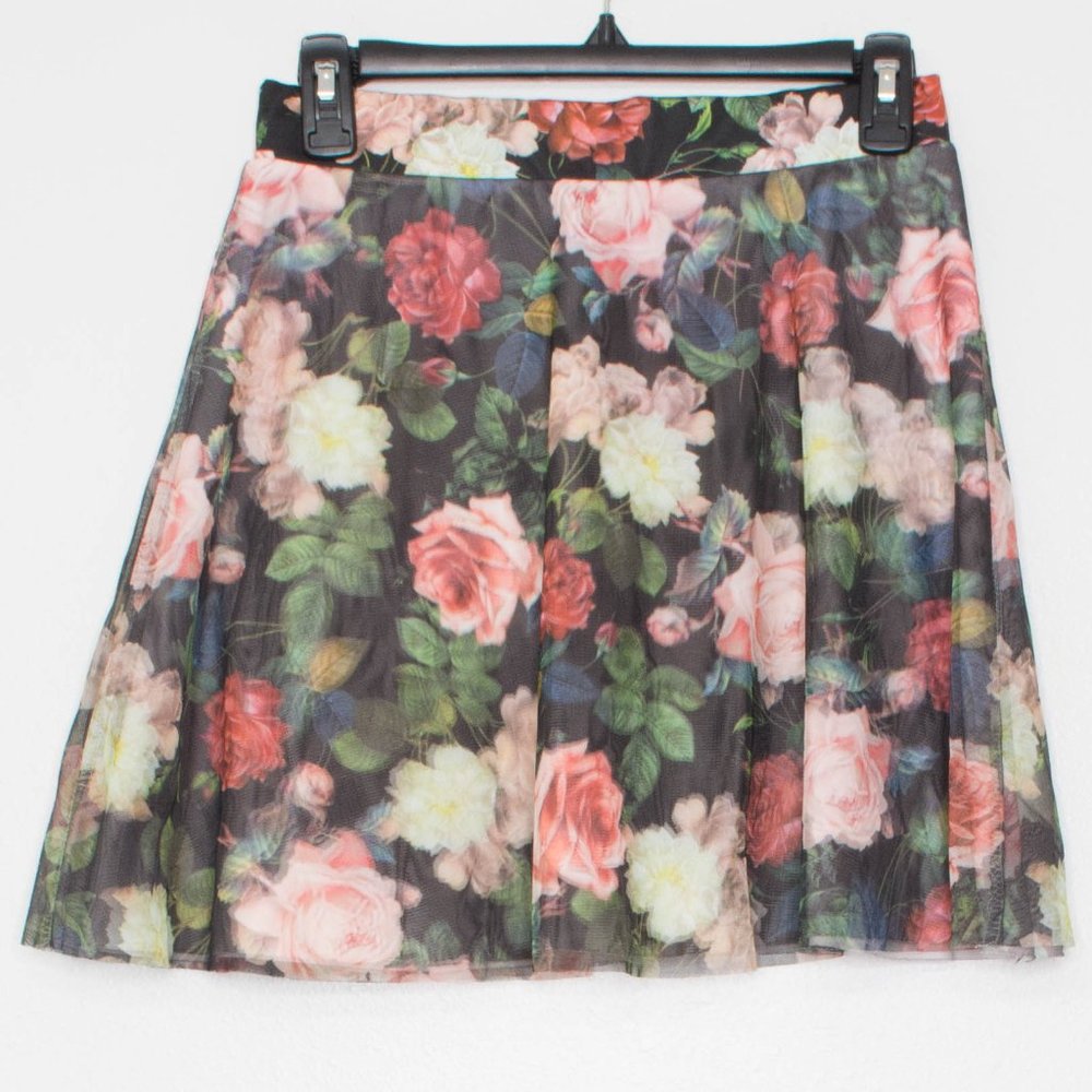 Rue 21 Skirt Romantic Boho Garden Party Whimsical Minimalist Floral Mini Medium